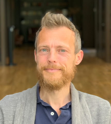 The Suited Monk – A Guide to Life Purpose, Happiness and Success